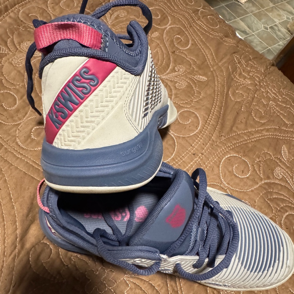 K-Swiss HYPERCOURT SUPREME Sneakers!! 
Size 7.5